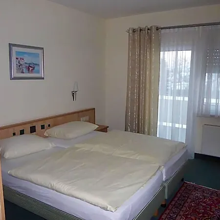 Ring Park Aparthotel 3*