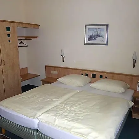 Ring Park Aparthotel 3*