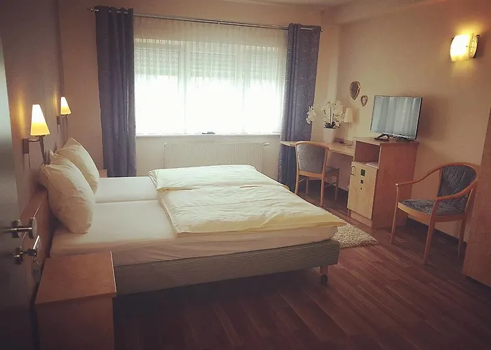 Ring Park 3* Бухен